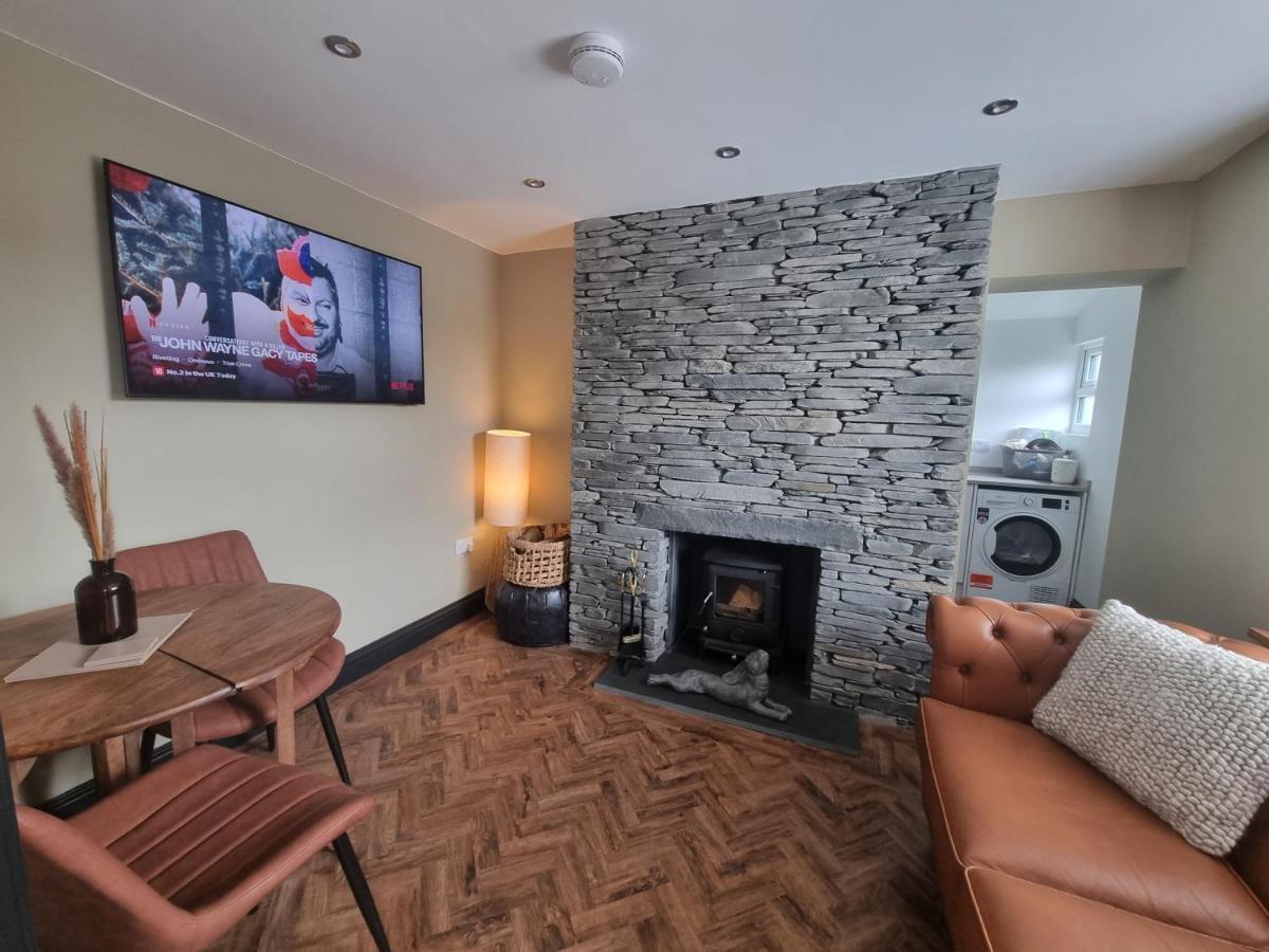 Luxurious Cottage With Hot Tub, Lake District Duddon Eksteriør bilde
