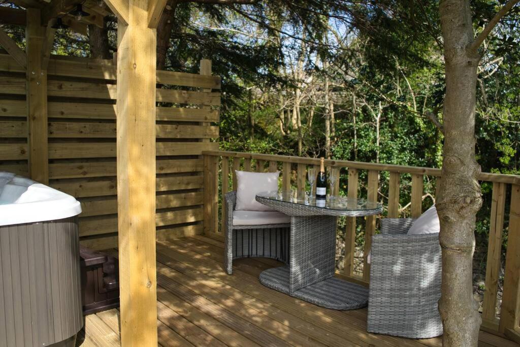 Luxurious Cottage With Hot Tub, Lake District Duddon Eksteriør bilde