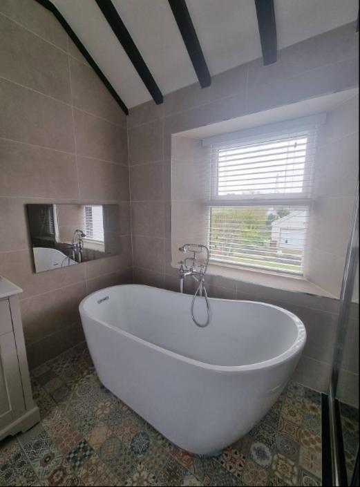 Luxurious Cottage With Hot Tub, Lake District Duddon Eksteriør bilde