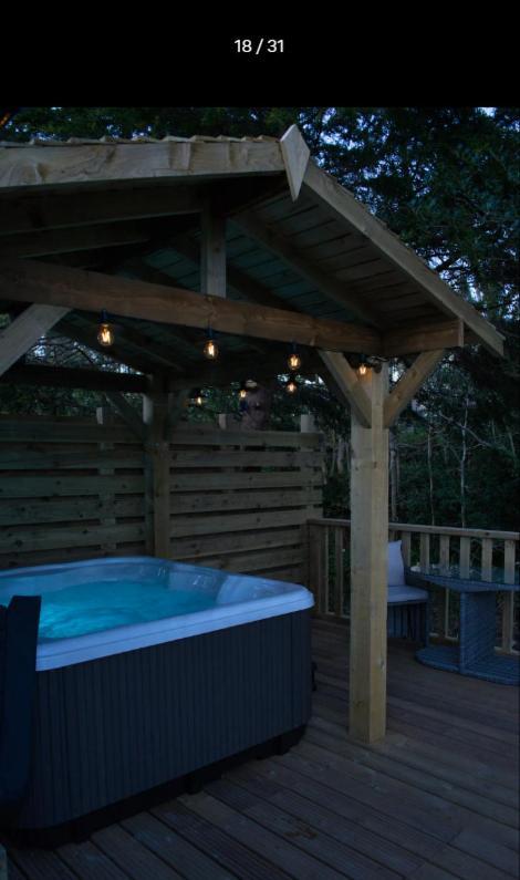 Luxurious Cottage With Hot Tub, Lake District Duddon Eksteriør bilde